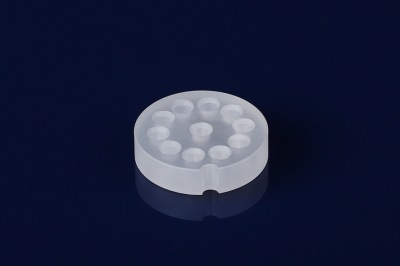 特種藍(lán)寶石玻璃加工精度能達(dá)到多少？